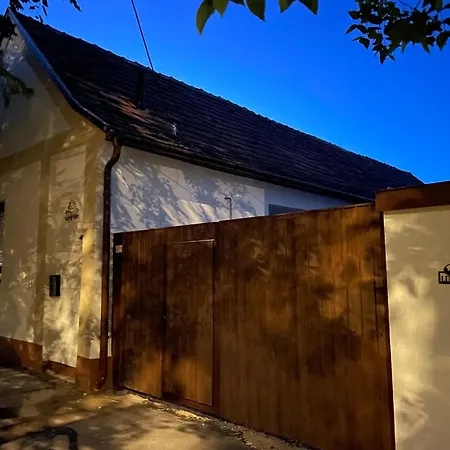 Luna Vendeghaz 게스트하우스